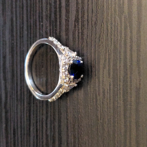 .925 Sterling silver and sapphire engagement ring size 11 - Picture 5 of 5